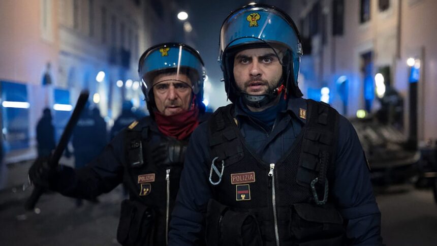 퍼블릭 디스오더 - 넷플릭스