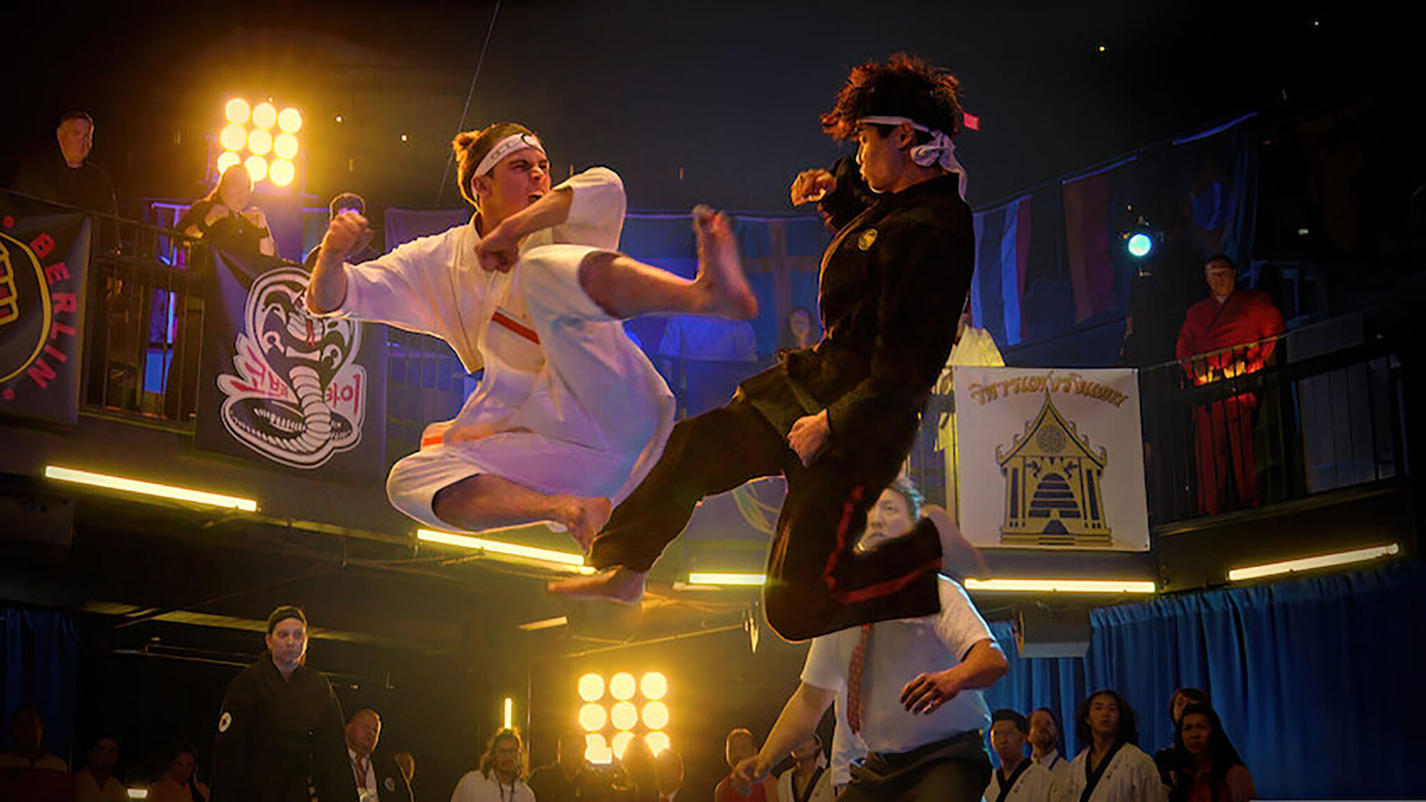 코브라 카이 - 넷플릭스